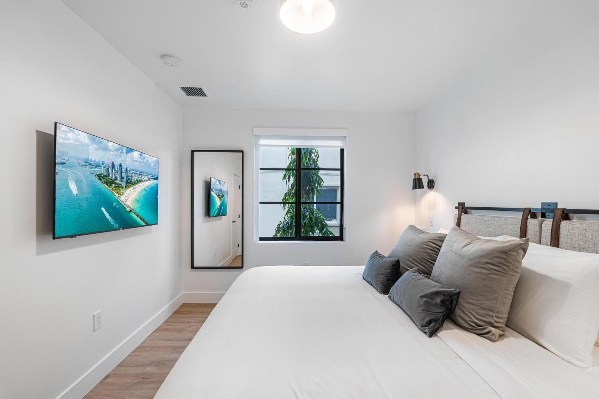 Lux Retreat By Renzzi Apartment Miami Exterior photo