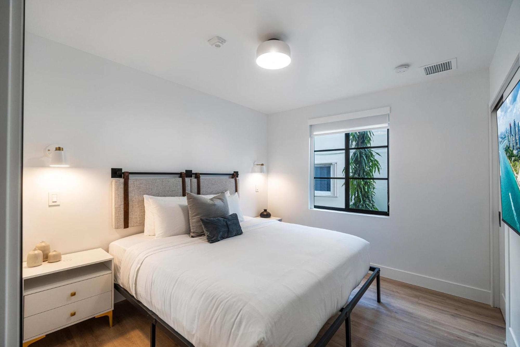 Lux Retreat By Renzzi Apartment Miami Exterior photo